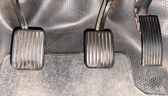 2018 Hyundai Xcent SX 1.2, Petrol, Manual, 27,896 km, Pedals