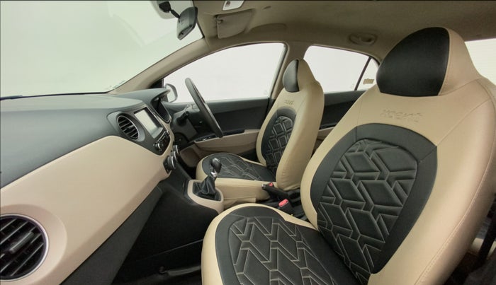 2018 Hyundai Xcent SX 1.2, Petrol, Manual, 27,896 km, Right Side Front Door Cabin