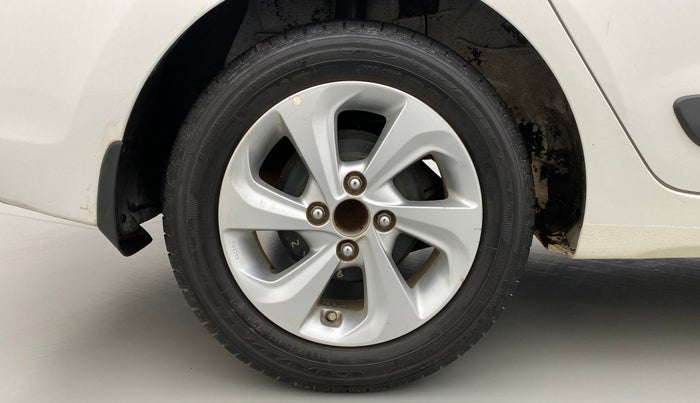 2018 Hyundai Xcent SX 1.2, Petrol, Manual, 27,896 km, Right Rear Wheel