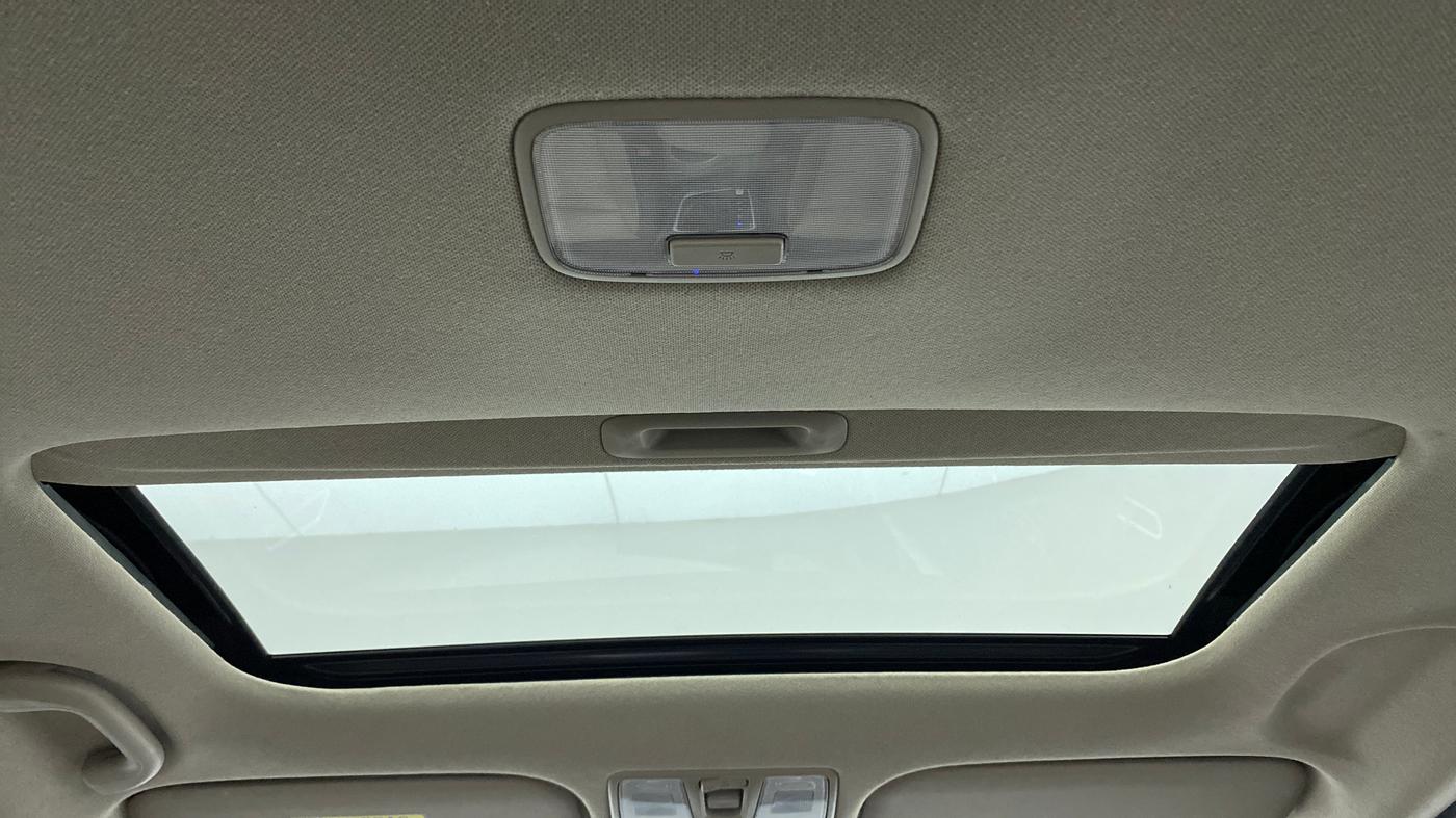 2021 Hyundai Verna SX(O) PETROL AT, Petrol, Automatic, 8,216 km, Moonroof/ Sunroof
