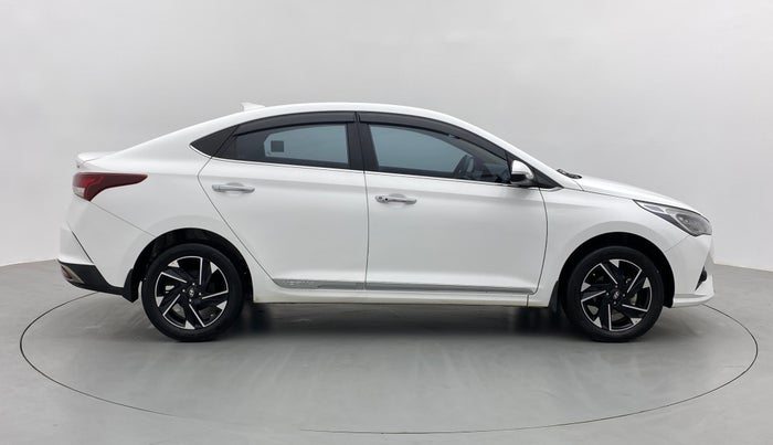 2021 Hyundai Verna SX(O) PETROL AT, Petrol, Automatic, 8,216 km, Right Side View