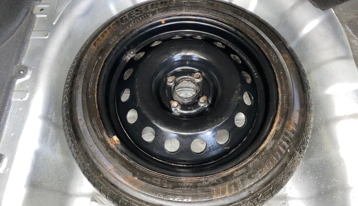 2014 Hyundai Verna FLUIDIC 1.6 VTVT SX OPT, Petrol, Manual, 79,022 km, Spare Tyre