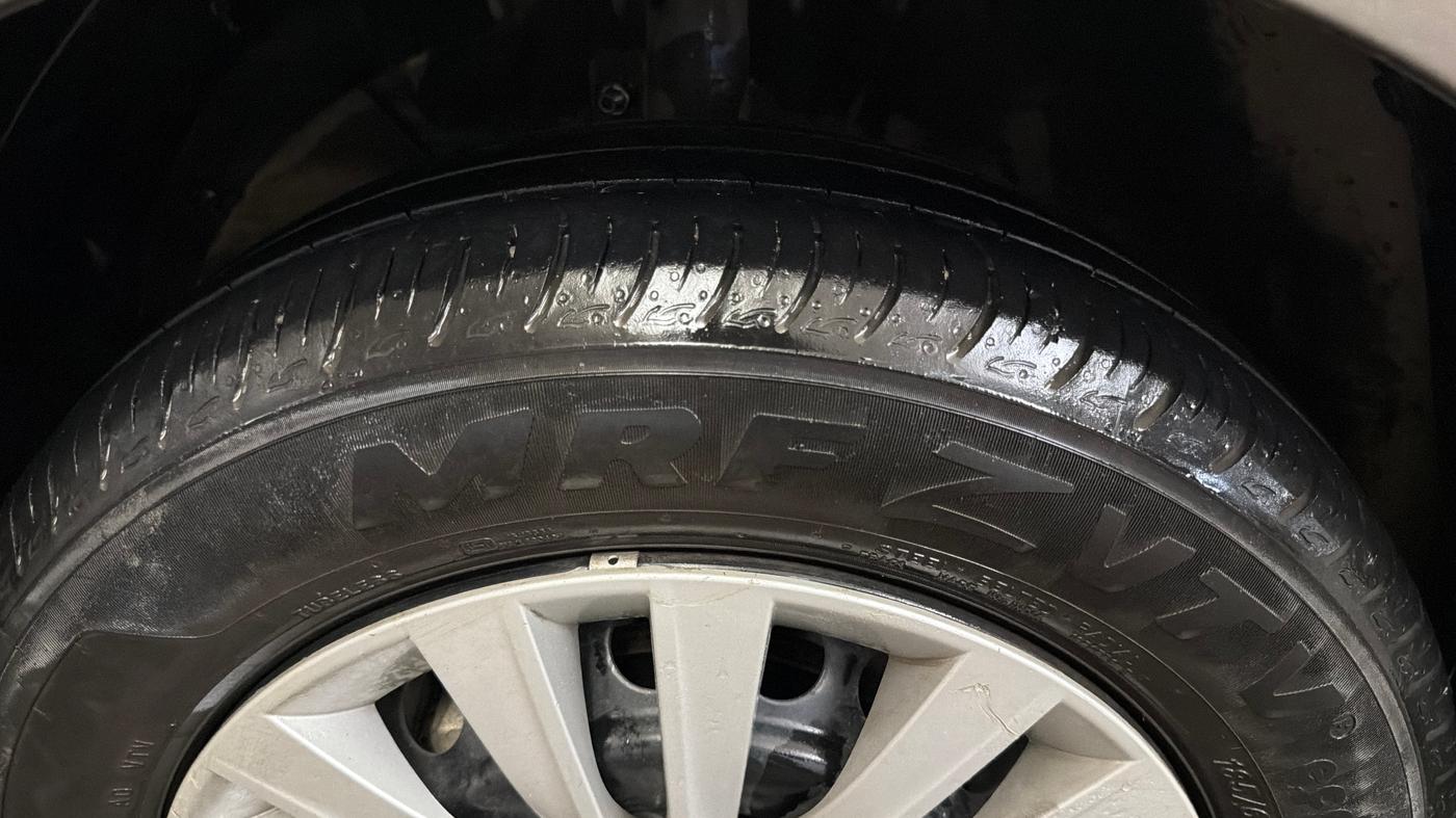 2021 Maruti Baleno DELTA PETROL 1.2, Petrol, Manual, 44,712 km, Left Front Tyre Tread