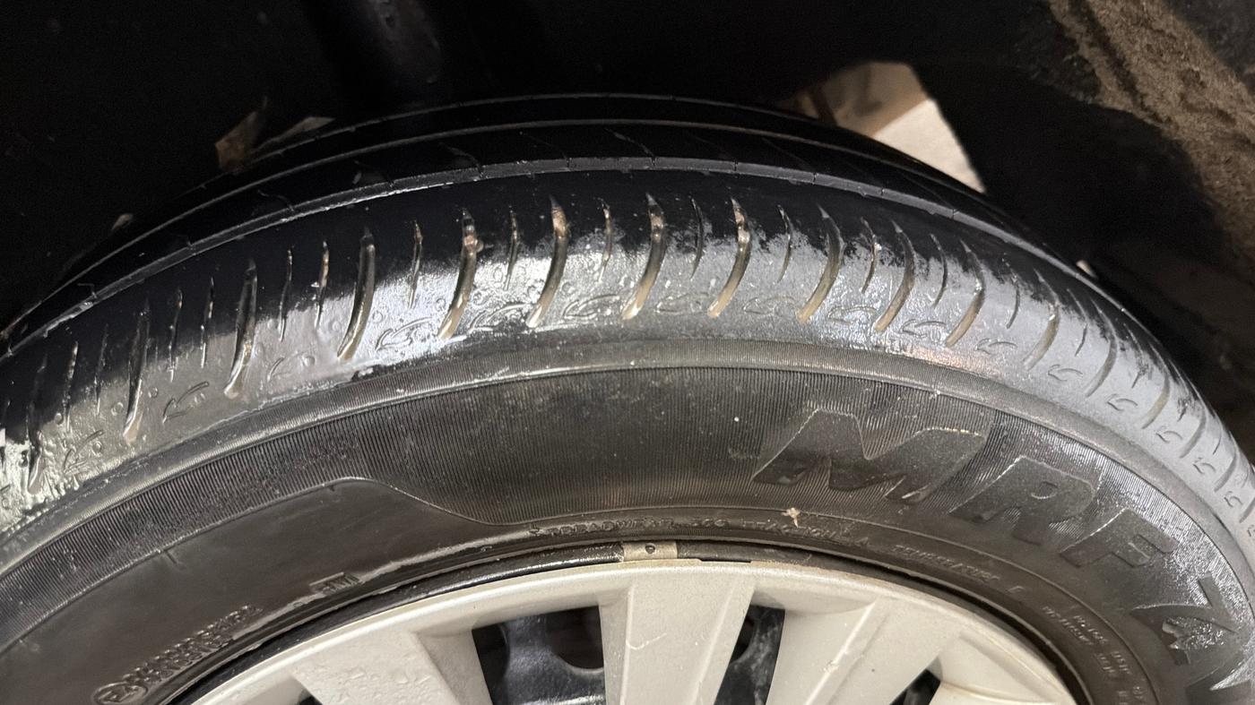 2021 Maruti Baleno DELTA PETROL 1.2, Petrol, Manual, 44,712 km, Left Rear Tyre Tread