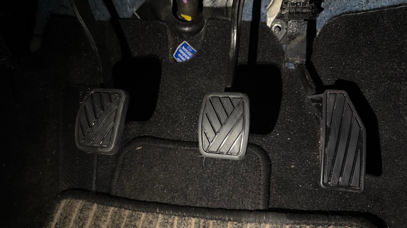 2021 Maruti Baleno DELTA PETROL 1.2, Petrol, Manual, 44,712 km, Pedals