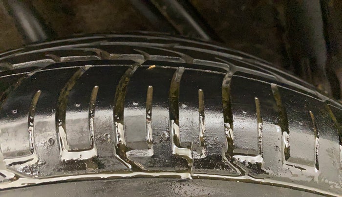 2020 Renault Duster RXZ 1.3 TURBO PETROL MT, Petrol, Manual, 67,298 km, Right Rear Tyre Tread