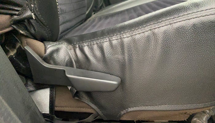 2020 Renault Duster RXZ 1.3 TURBO PETROL MT, Petrol, Manual, 67,298 km, Driver Side Adjustment Panel