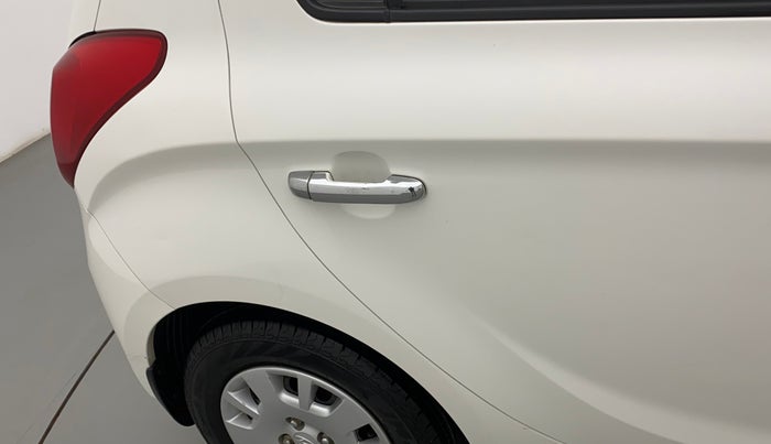 2013 Hyundai i20 MAGNA 1.2, Petrol, Manual, 41,670 km, Right quarter panel - Minor scratches