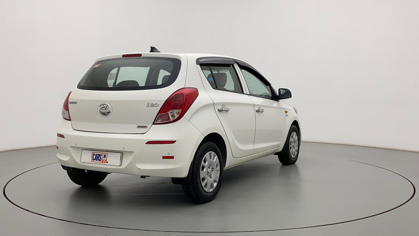 2013 Hyundai i20 MAGNA 1.2, Petrol, Manual, 41,670 km, Right Back Diagonal