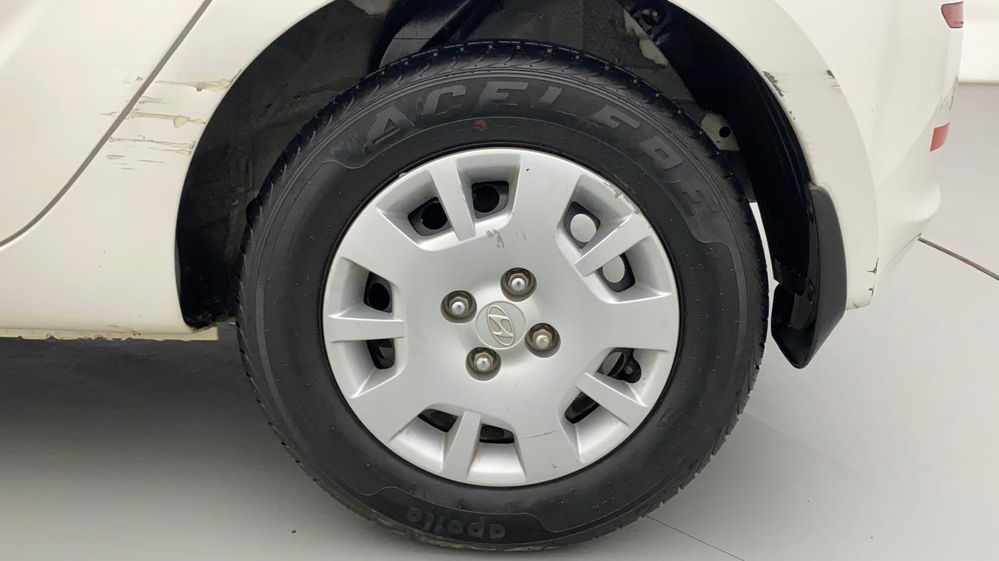 2013 Hyundai i20 MAGNA 1.2, Petrol, Manual, 41,670 km, Left Rear Wheel