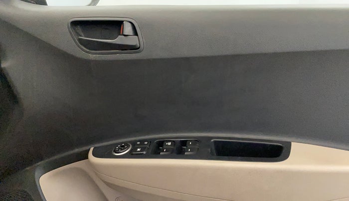 2019 Hyundai Grand i10 MAGNA 1.2 KAPPA VTVT, Petrol, Manual, 77,510 km, Driver Side Door Panels Control