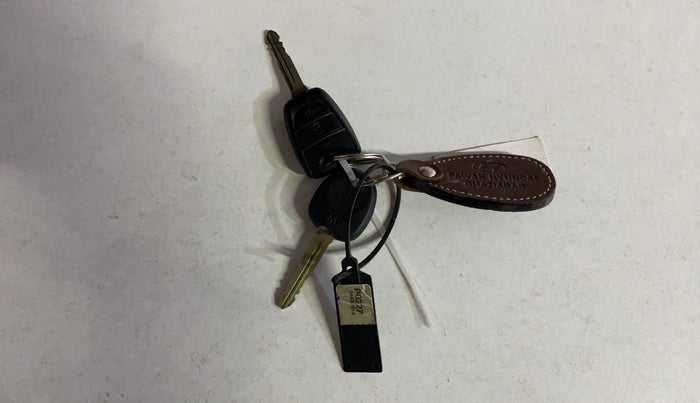 2019 Hyundai Grand i10 MAGNA 1.2 KAPPA VTVT, Petrol, Manual, 77,510 km, Key Close Up