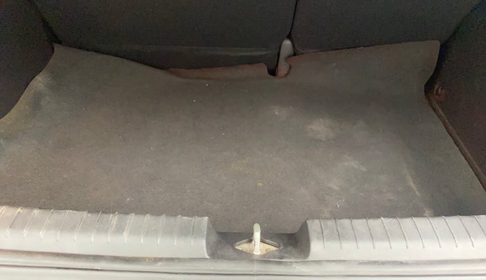 2017 Hyundai Elite i20 ASTA 1.2 (O), Petrol, Manual, 37,175 km, Boot Inside