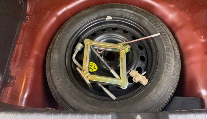 2017 Hyundai Elite i20 ASTA 1.2 (O), Petrol, Manual, 37,175 km, Spare Tyre