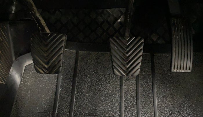 2017 Hyundai Elite i20 ASTA 1.2 (O), Petrol, Manual, 37,175 km, Pedals