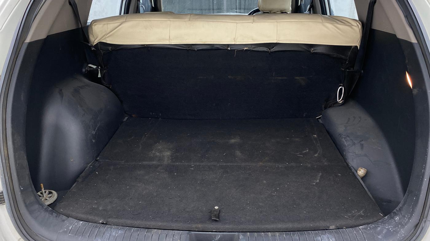 2018 Hyundai Creta E PLUS 1.4 DIESEL, Diesel, Manual, 70,849 km, Boot Inside