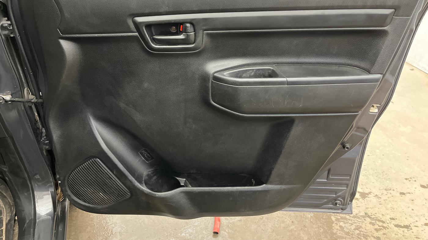 2022 Maruti S PRESSO VXI (O), Petrol, Manual, 27,839 km, Driver Side Door Panels Control