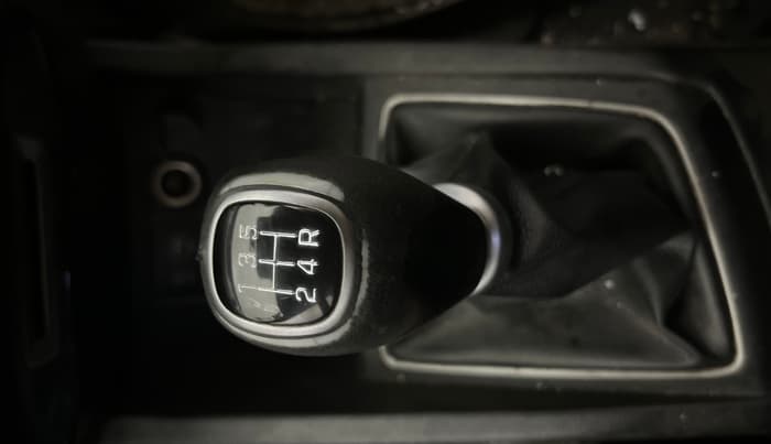2016 Hyundai Elite i20 ASTA 1.2, Petrol, Manual, 1,17,440 km, Gear Lever