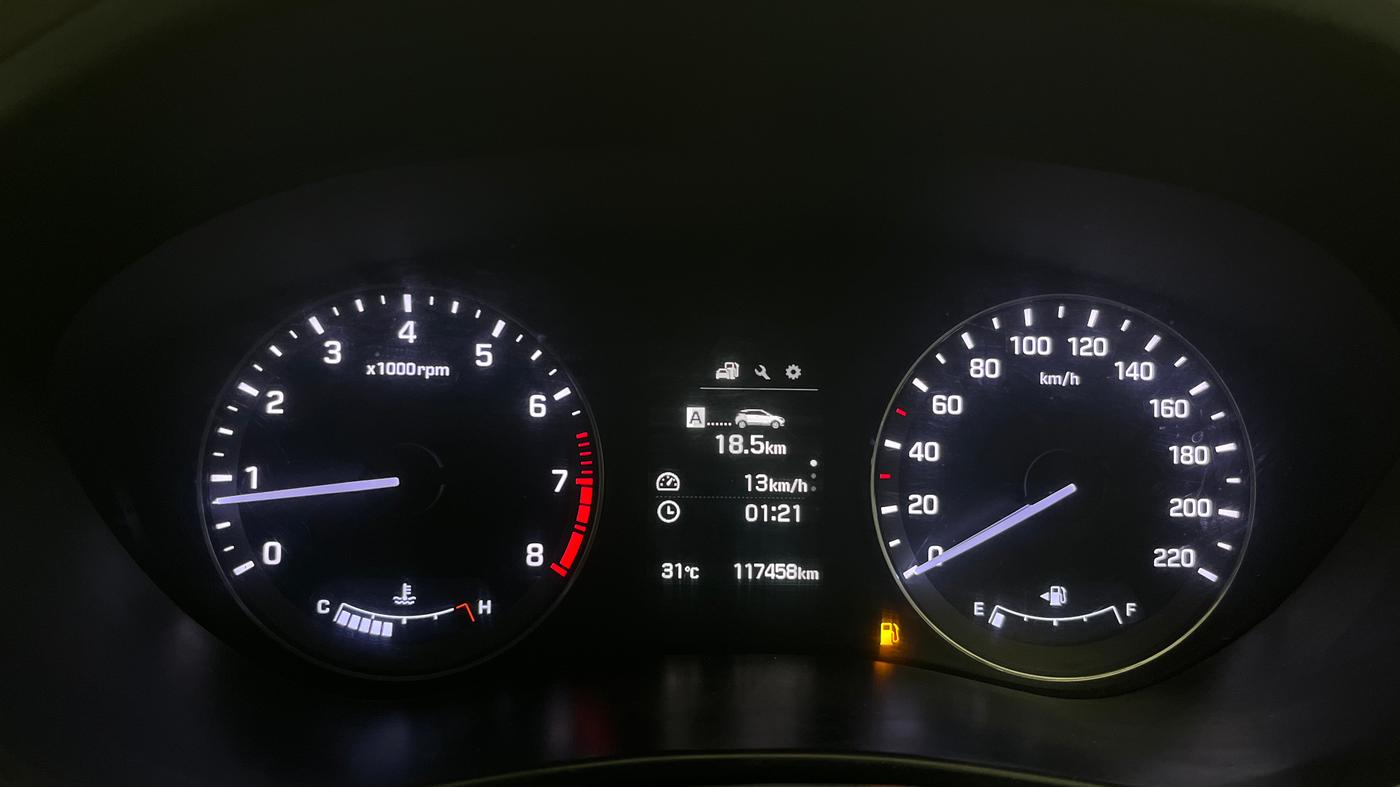 2016 Hyundai Elite i20 ASTA 1.2, Petrol, Manual, 1,17,440 km, Odometer Image