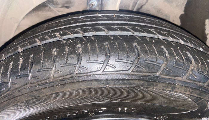 2018 Maruti Baleno DELTA PETROL 1.2, Petrol, Manual, 64,942 km, Left Front Tyre Tread