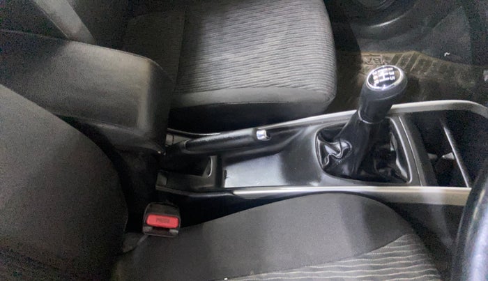 2018 Maruti Baleno DELTA PETROL 1.2, Petrol, Manual, 64,942 km, Gear Lever