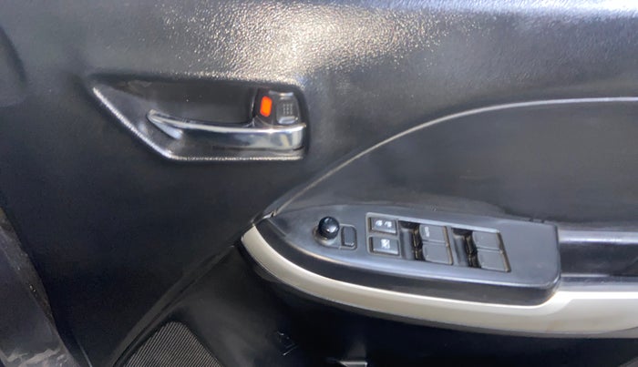 2018 Maruti Baleno DELTA PETROL 1.2, Petrol, Manual, 64,942 km, Driver Side Door Panels Control