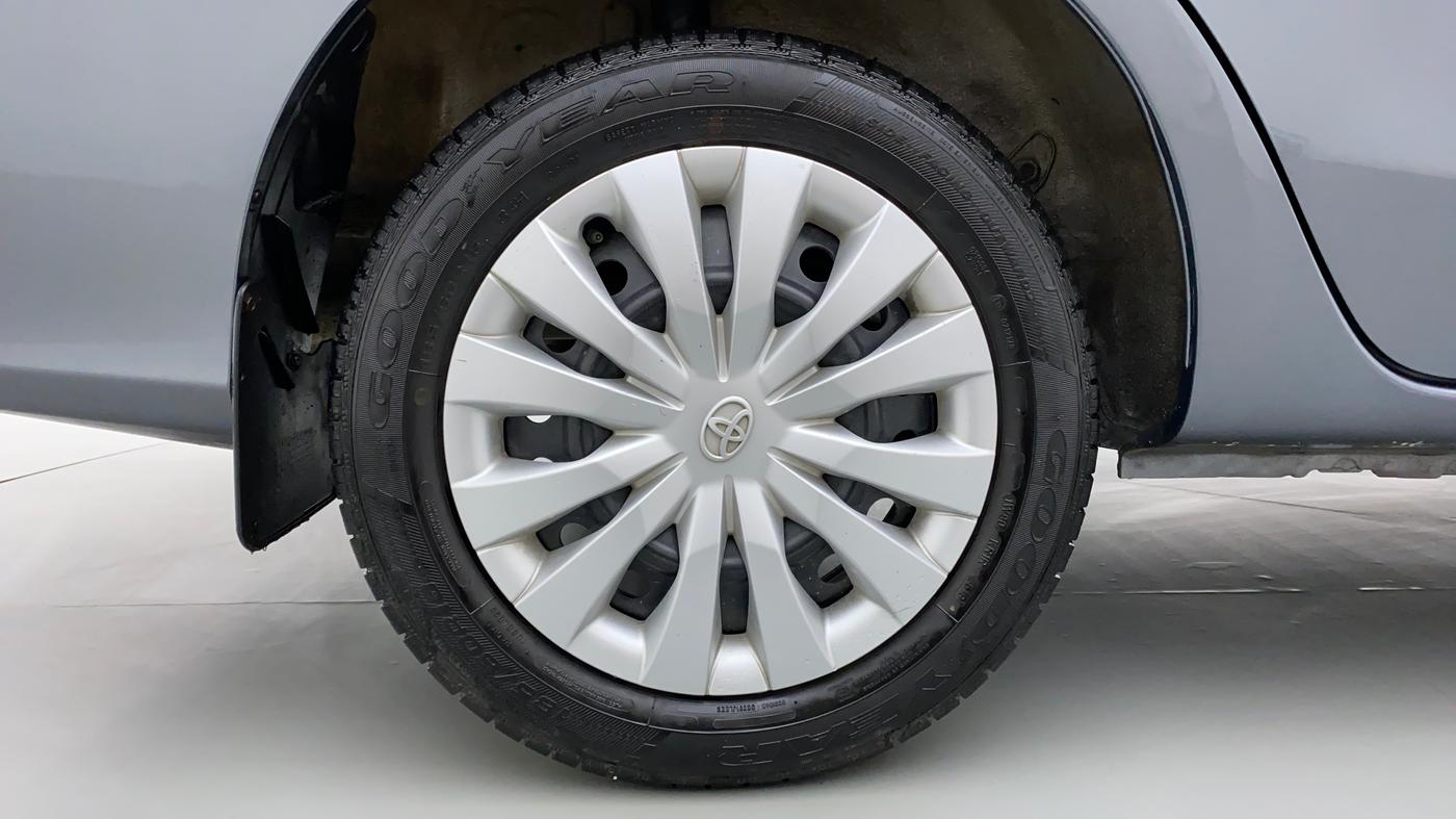 2018 Toyota Etios V, Petrol, Manual, 20,452 km, Right Rear Wheel