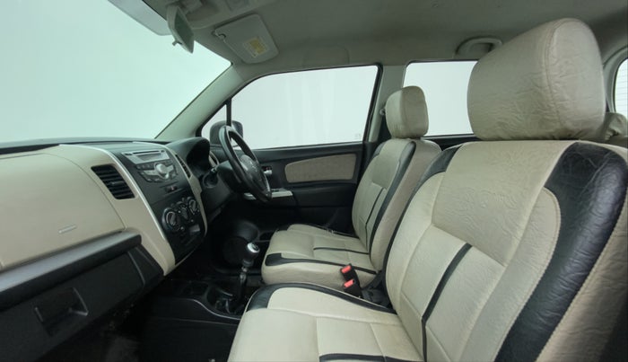 2015 Maruti Wagon R 1.0 VXI, CNG, Manual, 63,744 km, Right Side Front Door Cabin