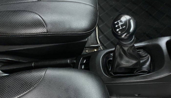 2017 Maruti Wagon R 1.0 LXI CNG, CNG, Manual, 39,868 km, Gear Lever