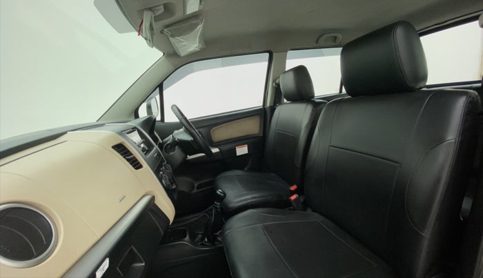 2017 Maruti Wagon R 1.0 LXI CNG, CNG, Manual, 39,868 km, Right Side Front Door Cabin