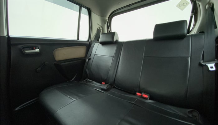 2017 Maruti Wagon R 1.0 LXI CNG, CNG, Manual, 39,868 km, Right Side Rear Door Cabin