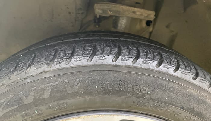 2020 Tata ALTROZ XZ PETROL, Petrol, Manual, 34,743 km, Left Front Tyre Tread