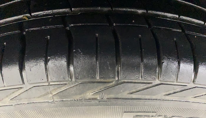 2018 Tata NEXON XZA PLUS PETROL, Petrol, Automatic, 16,315 km, Right Rear Tyre Tread