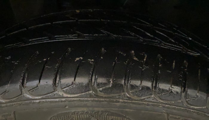 2018 Nissan Micra XV CVT, Petrol, Automatic, 26,247 km, Left Front Tyre Tread