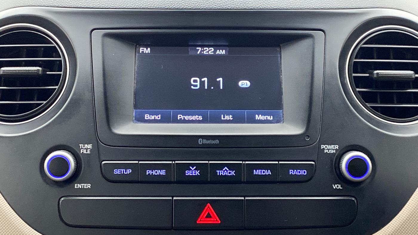 2018 Hyundai Grand i10 MAGNA AT 1.2 KAPPA VTVT, Petrol, Automatic, 38,454 km, Infotainment System