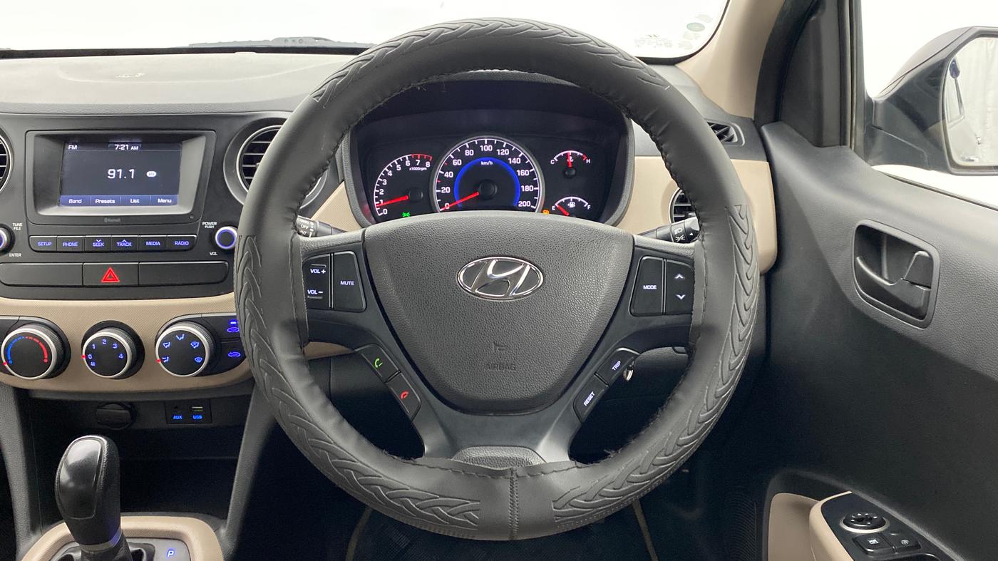 2018 Hyundai Grand i10 MAGNA AT 1.2 KAPPA VTVT, Petrol, Automatic, 38,454 km, Steering Wheel Close Up