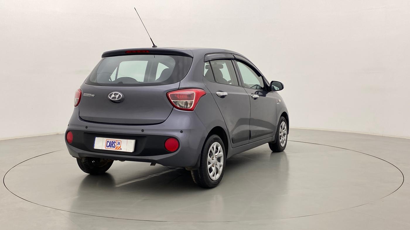 2018 Hyundai Grand i10 MAGNA AT 1.2 KAPPA VTVT, Petrol, Automatic, 38,454 km, Right Back Diagonal