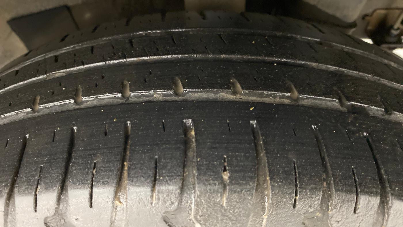 2018 Hyundai Grand i10 MAGNA AT 1.2 KAPPA VTVT, Petrol, Automatic, 38,454 km, Left Rear Tyre Tread