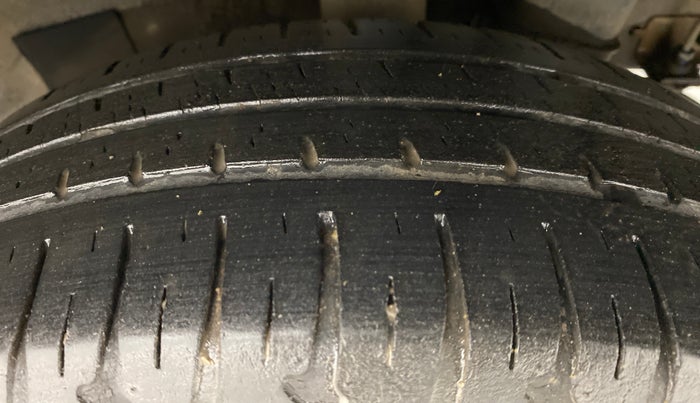 2018 Hyundai Grand i10 MAGNA AT 1.2 KAPPA VTVT, Petrol, Automatic, 38,454 km, Left Rear Tyre Tread