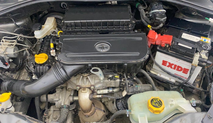 2022 Tata Tiago XZ PLUS PETROL, Petrol, Manual, 17,879 km, Engine View