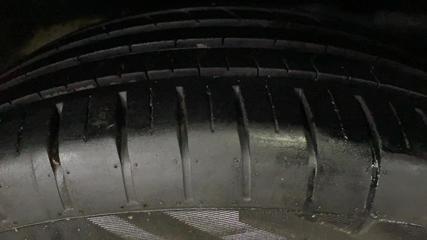 2018 Maruti Baleno DELTA DIESEL 1.3, Diesel, Manual, 86,489 km, Left Rear Tyre Tread