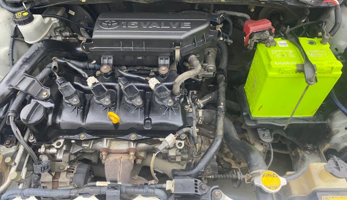 2013 Toyota Etios Liva V, Petrol, Manual, 98,845 km, Engine View