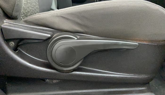 2014 Tata Zest XMS RT, Petrol, Manual, 72,212 km, Driver Side Adjustment Panel