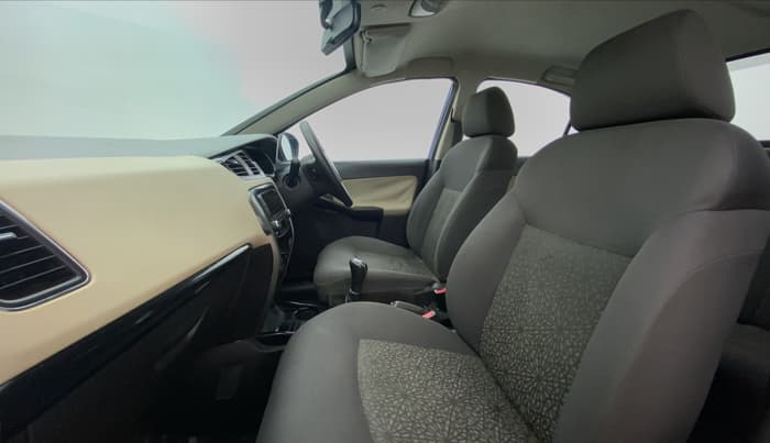 2014 Tata Zest XMS RT, Petrol, Manual, 72,212 km, Right Side Front Door Cabin View