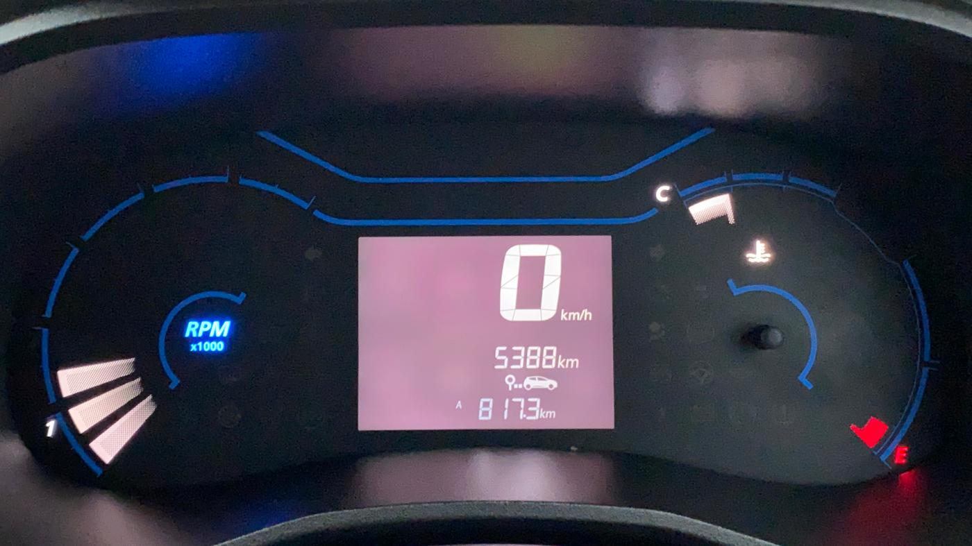 2021 Renault Kwid 1.0 RXT Opt, Petrol, Manual, 5,478 km, Odometer Image