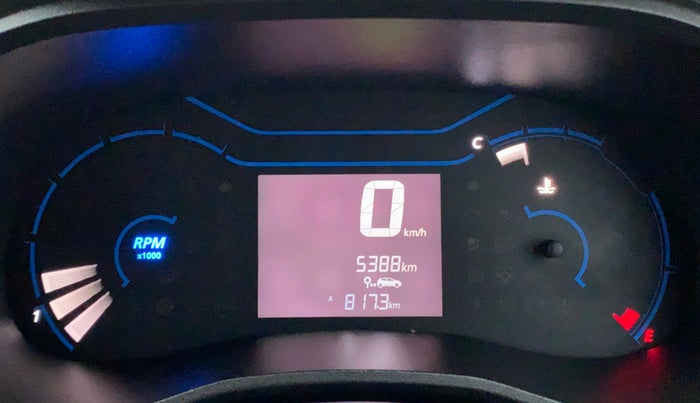 2021 Renault Kwid 1.0 RXT Opt, Petrol, Manual, 5,478 km, Odometer Image