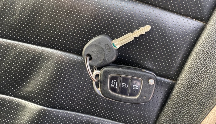 2017 Hyundai Elite i20 SPORTZ 1.2, Petrol, Manual, 83,911 km, Key Close Up