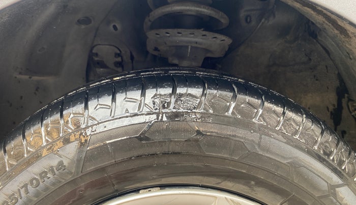 2017 Hyundai Elite i20 SPORTZ 1.2, Petrol, Manual, 83,911 km, Left Front Tyre Tread