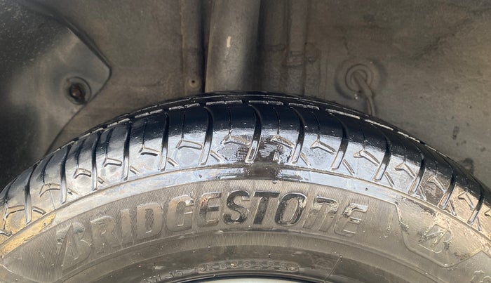 2017 Hyundai Elite i20 SPORTZ 1.2, Petrol, Manual, 83,911 km, Right Rear Tyre Tread