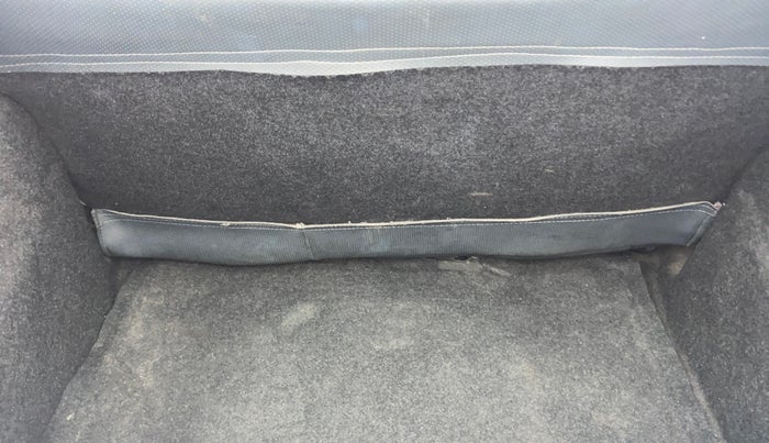 2017 Datsun Redi Go T (O), Petrol, Manual, 1,24,743 km, Boot Inside